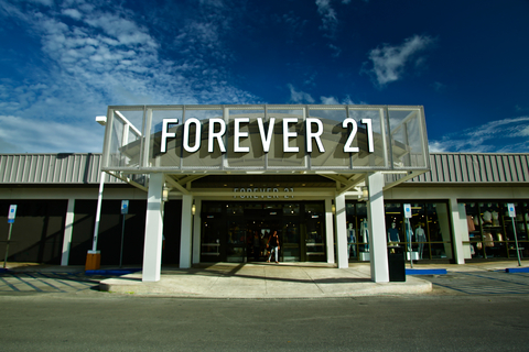 FOREVER 21 - 69 Photos & 78 Reviews - 6801 Hollywood Blvd, Los Angeles,  California - Accessories - Phone Number - Yelp